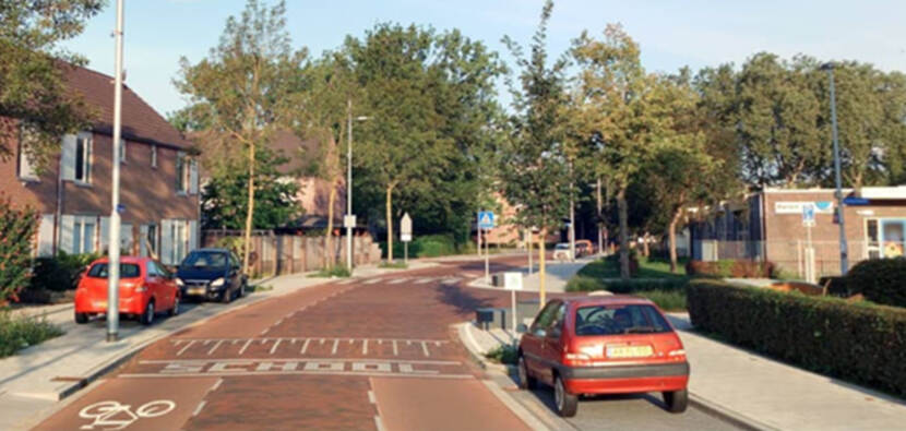 Afbeelding: schoolzone aan de Volkhovenseweg in Eindhoven